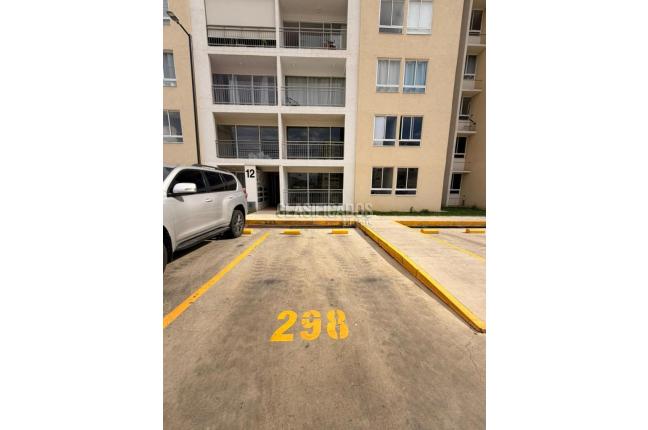 Apartamentos, Venta, Valle del Lili - $300.000.000