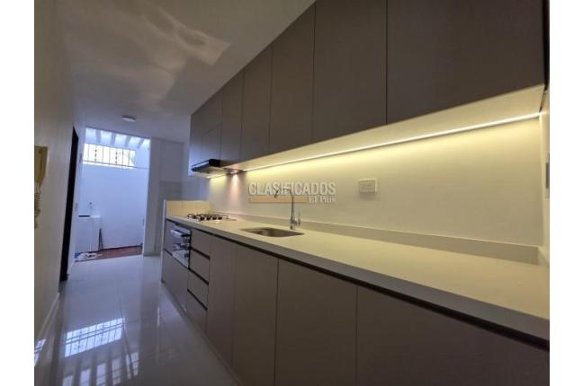 Casas, Alquiler, La Hacienda - $3.700.000