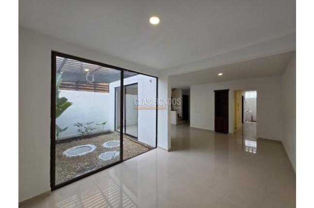 Casas, Alquiler, La Hacienda - $3.700.000