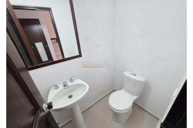 Casas, Alquiler, La Hacienda - $3.700.000