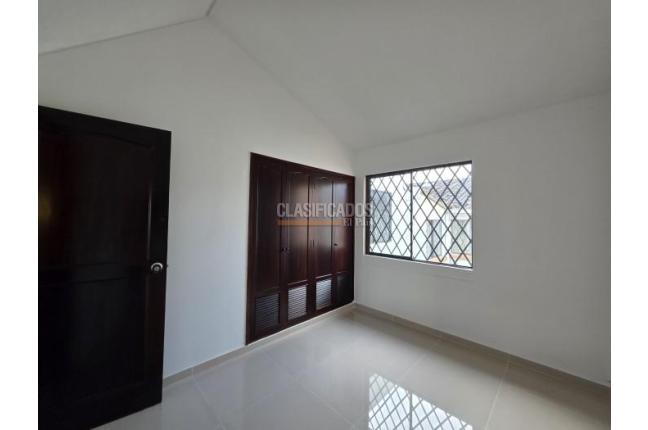 Casas, Alquiler, La Hacienda - $3.700.000