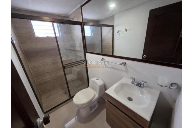 Casas, Alquiler, La Hacienda - $3.700.000