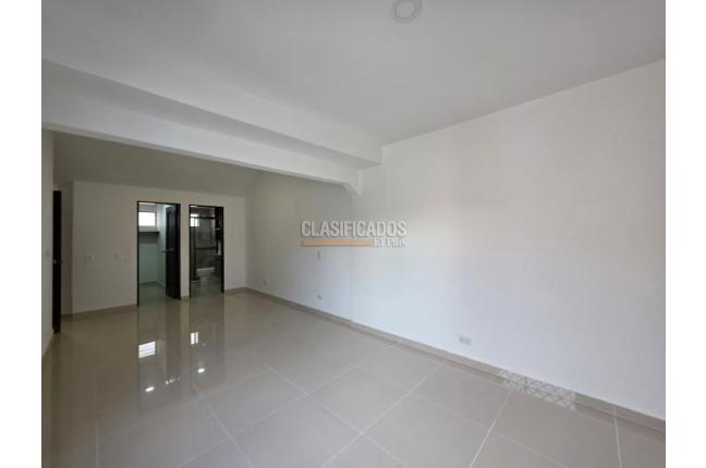 Casas, Alquiler, La Hacienda - $3.700.000