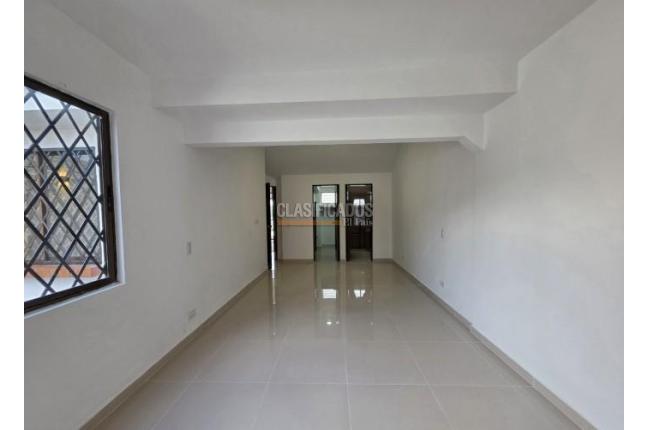 Casas, Alquiler, La Hacienda - $3.700.000