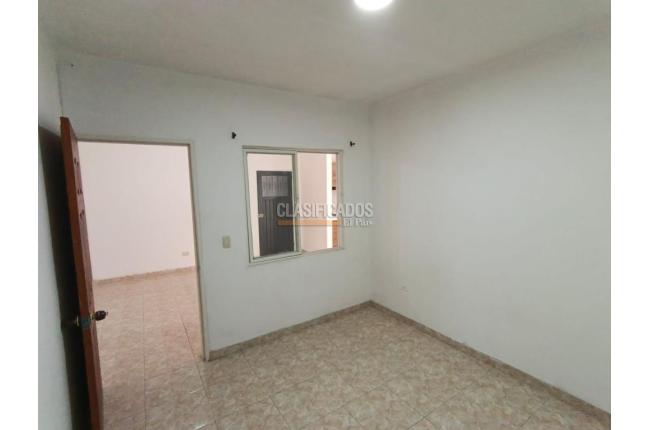 Apartamentos, Alquiler, Primero de Mayo - $1.700.000