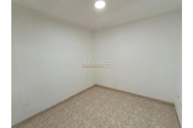 Apartamentos, Alquiler, Primero de Mayo - $1.700.000