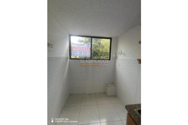 Apartamentos, Venta, El Refugio - $250.000.000