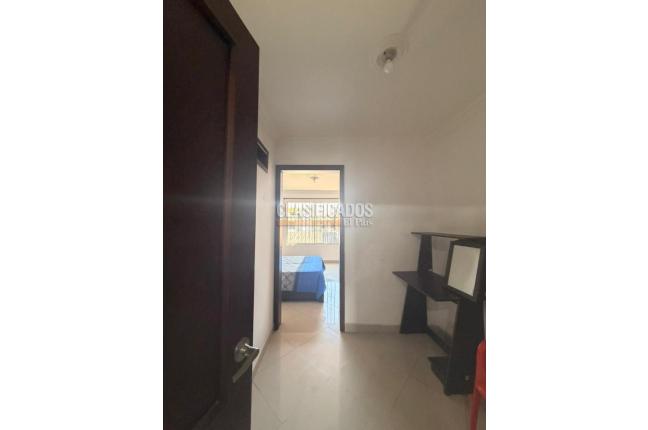 Casas, Alquiler, Calicanto - $3.800.000