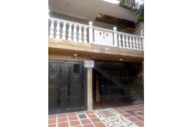 Apartamentos, Alquiler en Cristóbal Colón