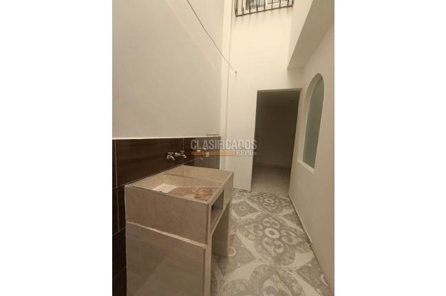 Apartamentos, Alquiler, Capri - $1.800.000