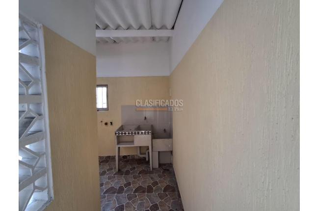 Apartamentos, Alquiler, Bretaña - $800.000