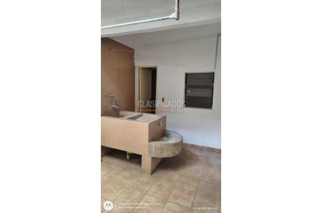 Casas, Alquiler, El Bosque - $3.000.000