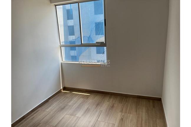 Apartamentos, Alquiler, Industrial - $1.700.000