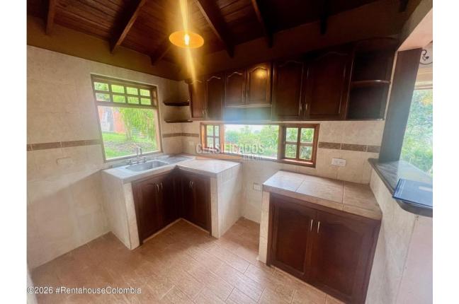 Casas, Alquiler, La Calera - $6.800.000