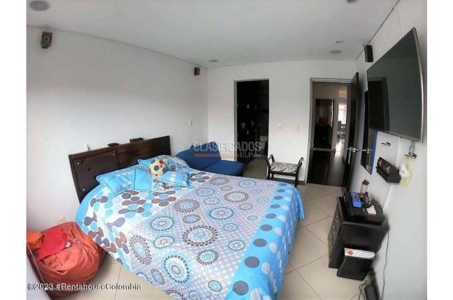 Casas, Venta, Bogotá - $930.000.000