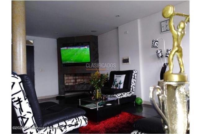 Casas, Venta, Bogotá - $930.000.000