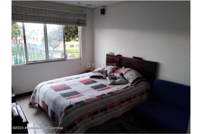 Casas, Venta, Bogotá - $930.000.000