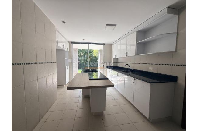 Casas, Alquiler, Ciudad Jardín - $9.000.000