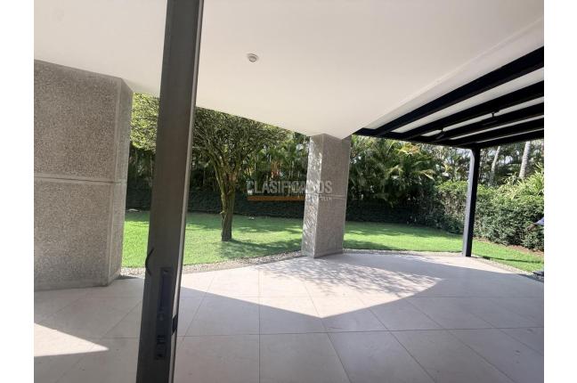 Casas, Venta en Ciudad Jardín