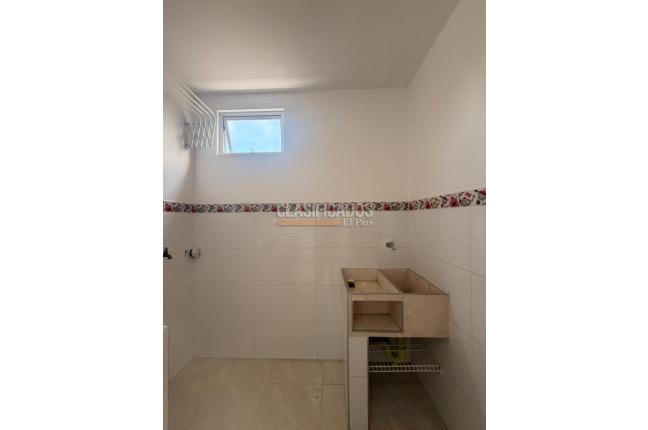Apartamentos, Alquiler, Cañaverales - $1.300.000