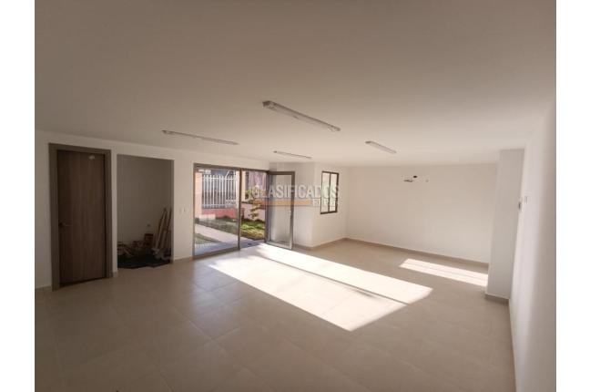 Locales y Bodegas, Alquiler, Barranquilla - $2.500.000