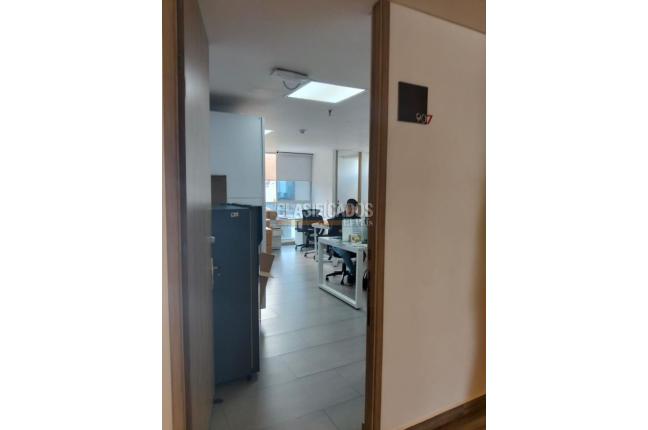 Oficinas y Consultorios, Alquiler, Pereira - $3.418.000
