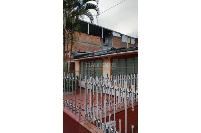 Casas, Alquiler, Las Ceibas - $950.000