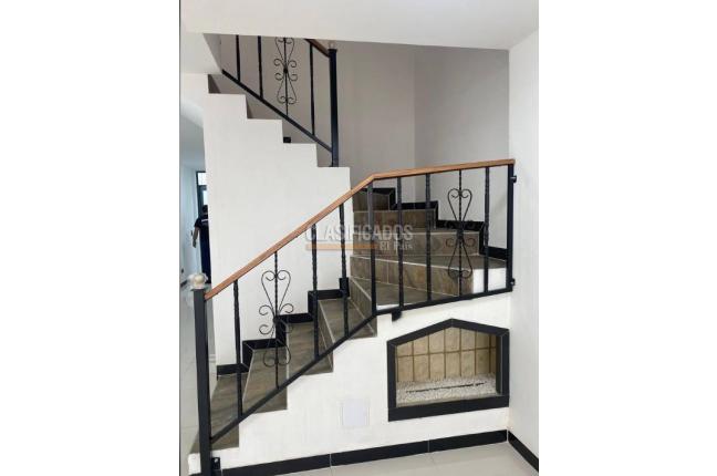 Casas, Venta, Cota - $530.000.000