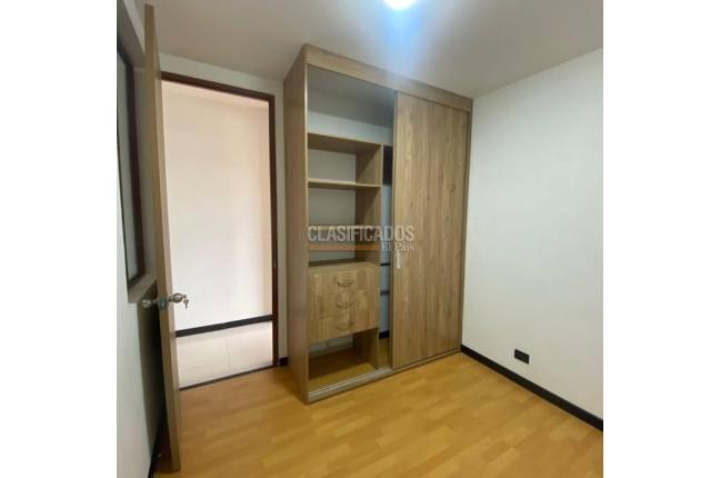 Casas, Venta, Cota - $530.000.000