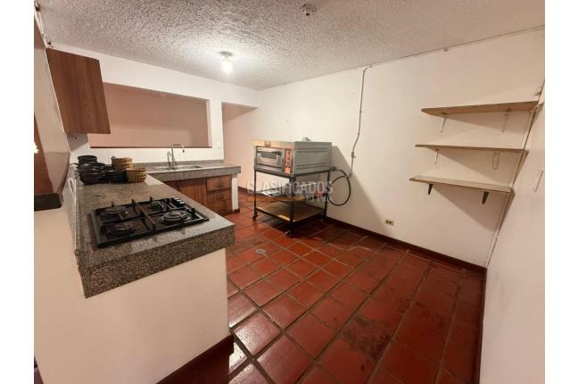 Casas, Alquiler, Mayapán - $4.000.000