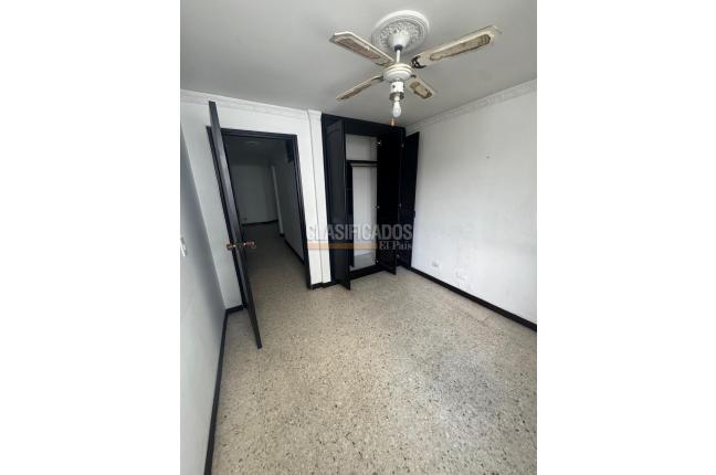 Apartamentos, Alquiler, Granada - $2.100.000