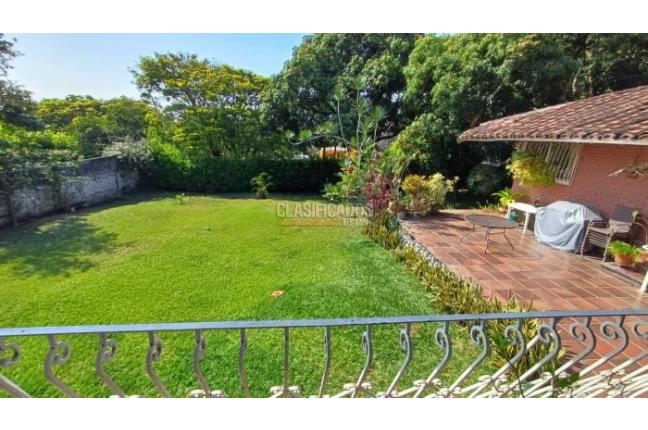 Casas, Venta en Ciudad Jardín