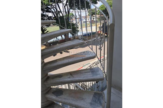 Casas, Venta, Ulpiano Lloreda - $620.000.000