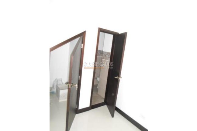 Locales y Bodegas, Alquiler, El Peñón - $3.950.000