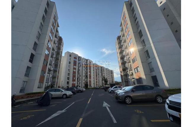 Apartamentos, Venta en Jamundí