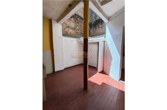 Apartamentos, Alquiler, El Troncal - $950.000