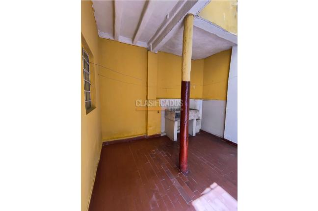 Apartamentos, Alquiler, El Troncal - $950.000