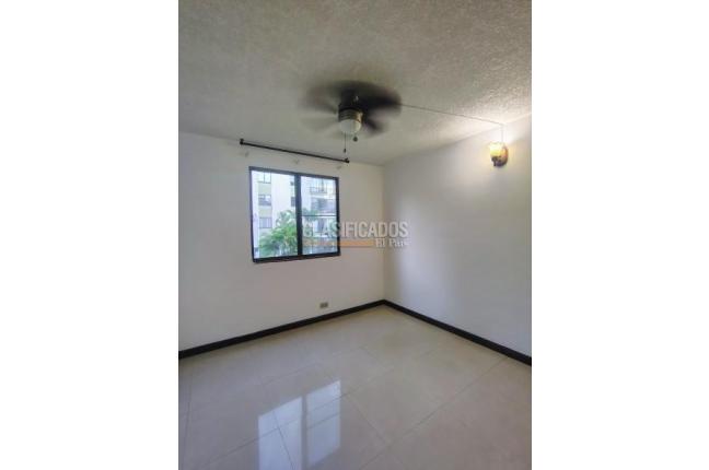 Apartamentos, Venta, Multicentro - $340.000.000