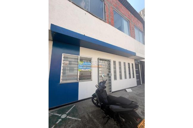 Locales y Bodegas, Alquiler, Caney - $2.200.000