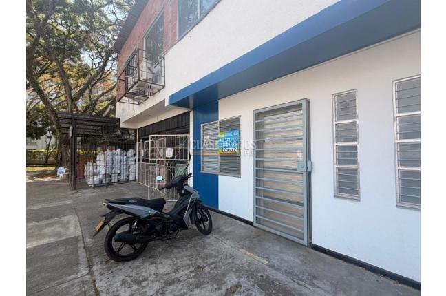 Locales y Bodegas, Alquiler, Caney - $2.200.000