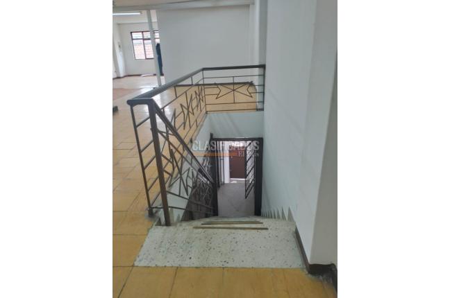 Locales y Bodegas, Alquiler, Sucre - $2.200.000