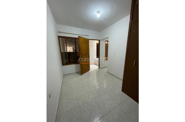Apartamentos, Alquiler, Santa Elena - $1.250.000