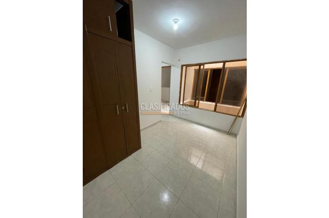 Apartamentos, Alquiler, Santa Elena - $1.250.000
