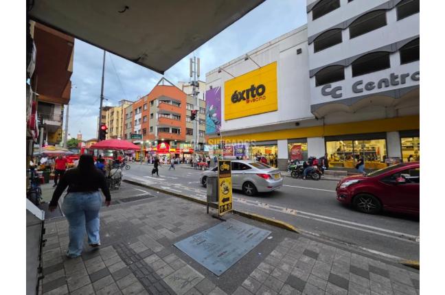 Locales y Bodegas, Alquiler, Armenia - $10.000.000