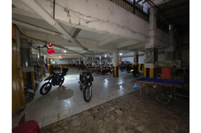 Locales y Bodegas, Alquiler, Armenia - $10.000.000