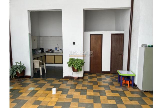 Casas, Venta, San Antonio - $1.100.000.000