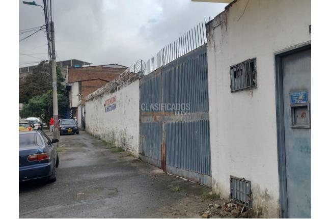 Garajes y Parqueaderos, Alquiler en Bretaña