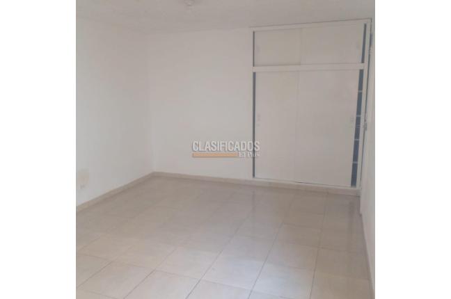 Apartaestudios, Alquiler, Caldas - $730.000
