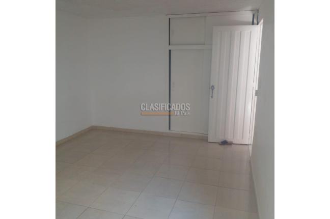 Apartaestudios, Alquiler, Caldas - $730.000