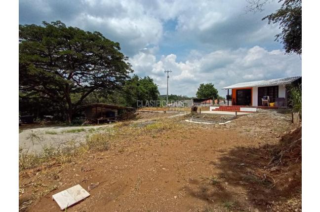 Casas, Venta, Yumbo - $2.000.000.000